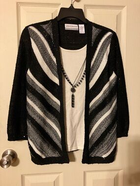 Alfred Dunner Black & White Open-Front Wave Stripe Cardigan